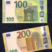 Pasūtiet viltotus €200 rēķinus tiešsaistē